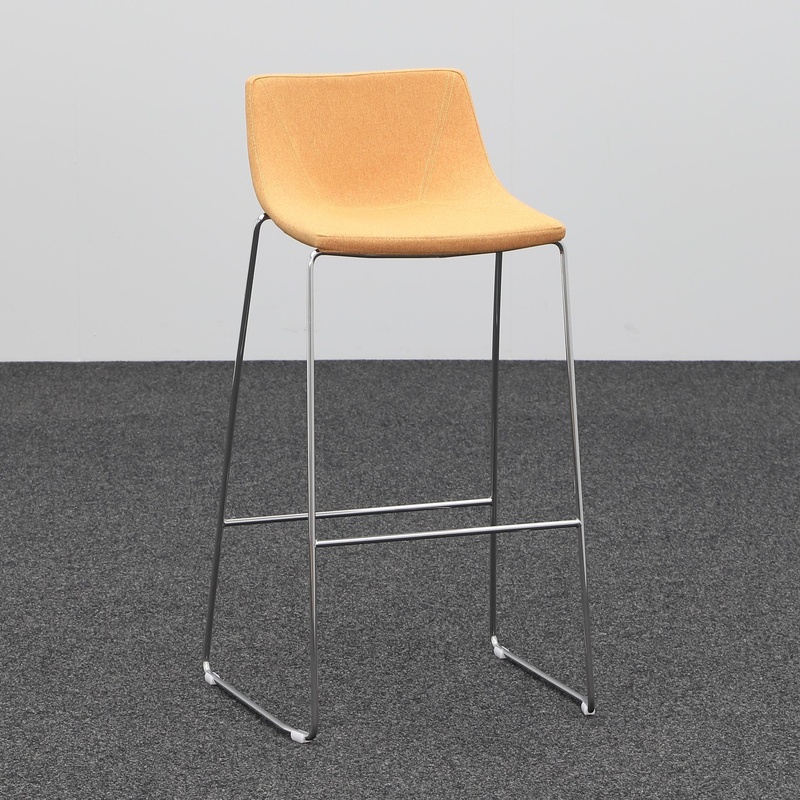 Bar stool Milani Ellipse, Orange, without armrests, Very good, Counter stool - Practical & comfortable