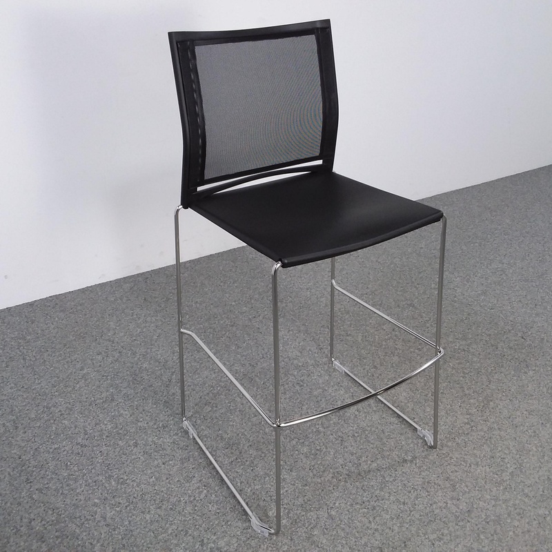 Bar stool Milani Wendy, Black, without armrests, New, Counter stool - Practical & comfortable
