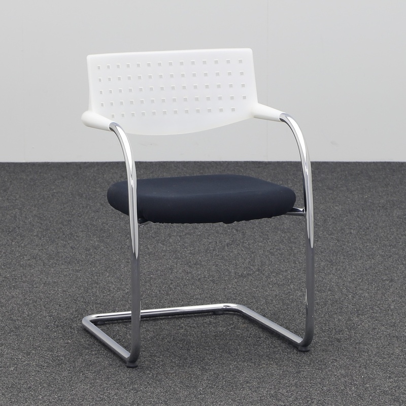 Cantilever Vitra visavis, Black, with fixed armrests, Cantilever frame, Normal used - Perfect for visitors and guests