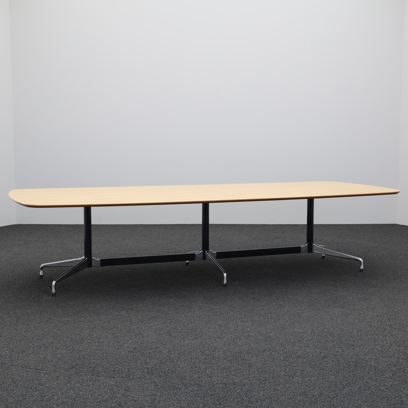 Conference tables Vitra Eames Segmented Tables, Beech/Black, 320x140 cm, Boat-shaped, Normal used, Table - High quality & durable