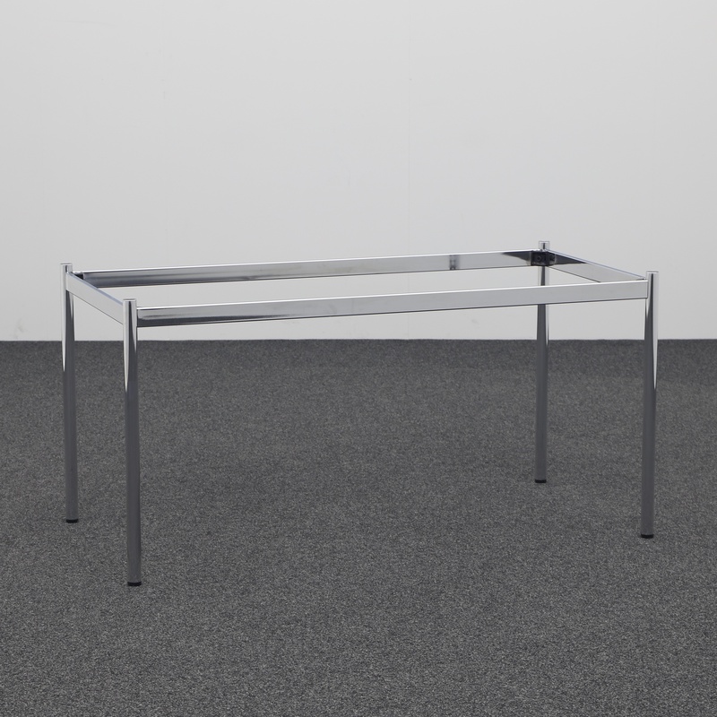 USM Haller Table frame,  Chrome-plated/Chrome-plated, 150.0 x 74.0 x 75.0 cm, Rectangular, Good, Table - Swissmade & Design