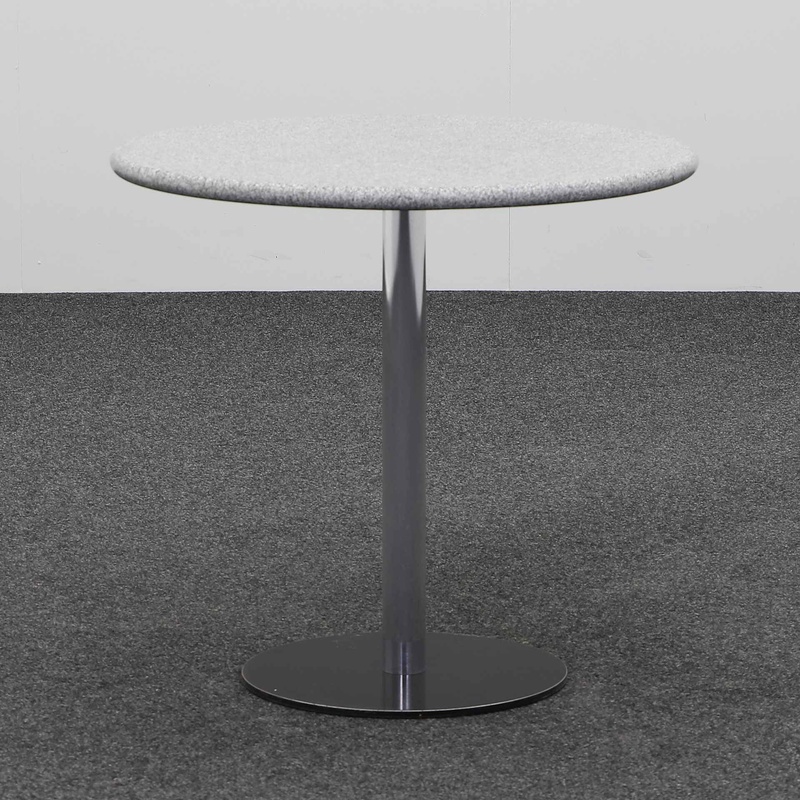 Bistro table Zingg-Lamprecht, Gray/Chrome-plated, 80.0 x 74.0 x 80.0 cm, Round, Normal used Table - perfect for café and bistro