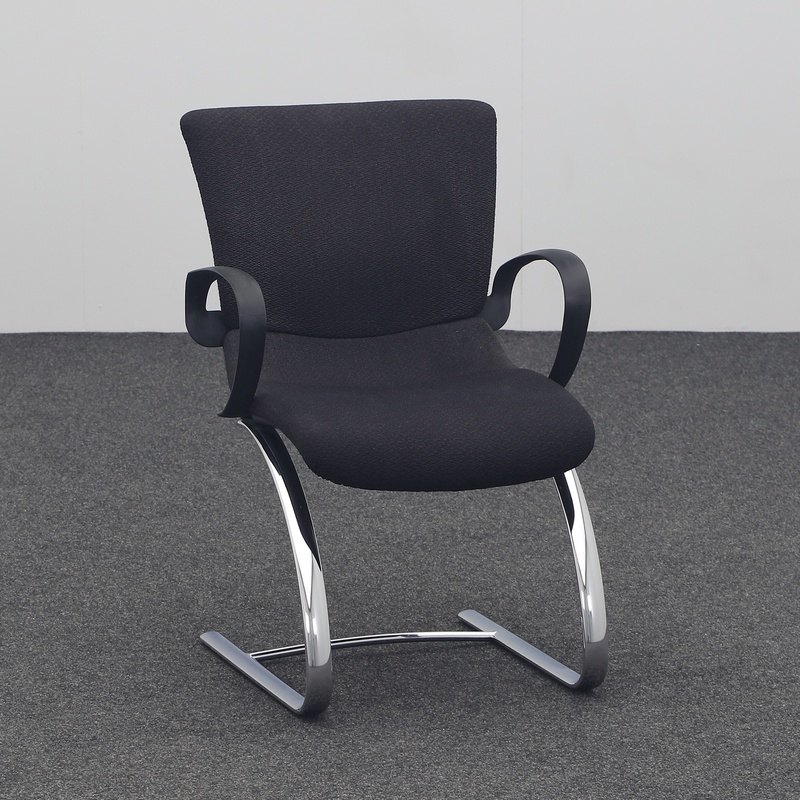 Cantilever Züco, Black/Chrome-plated, with fixed armrests, Cantilever frame, Normal used - Perfect for visitors and guests