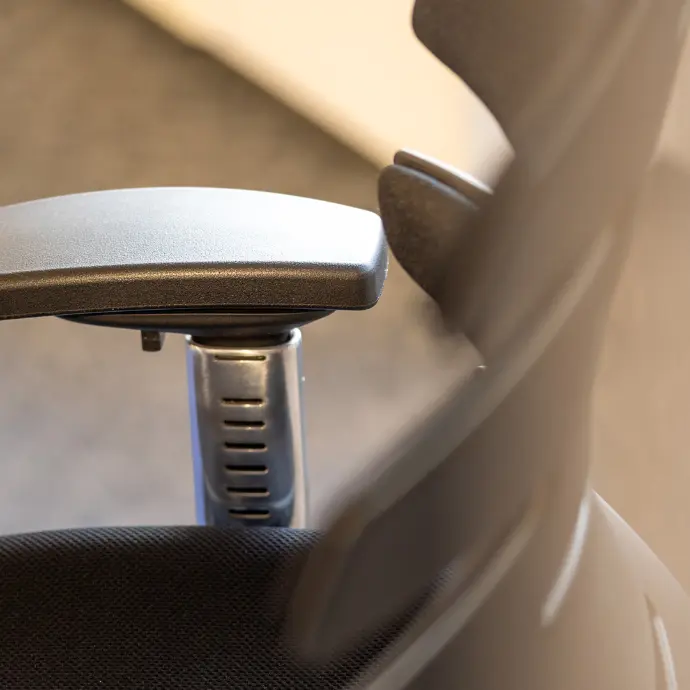 Catégorie : Chaises de bureau