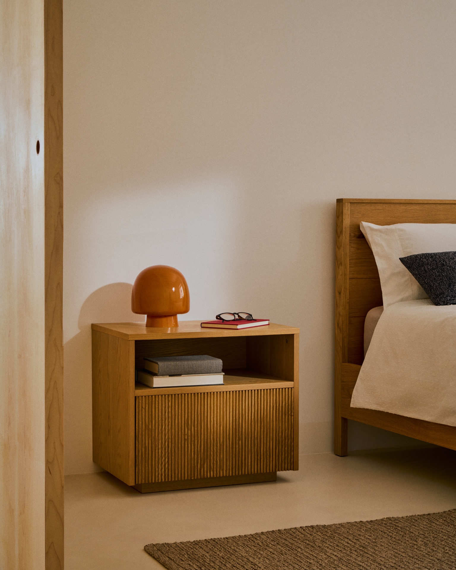 Reig orange glass table lamp