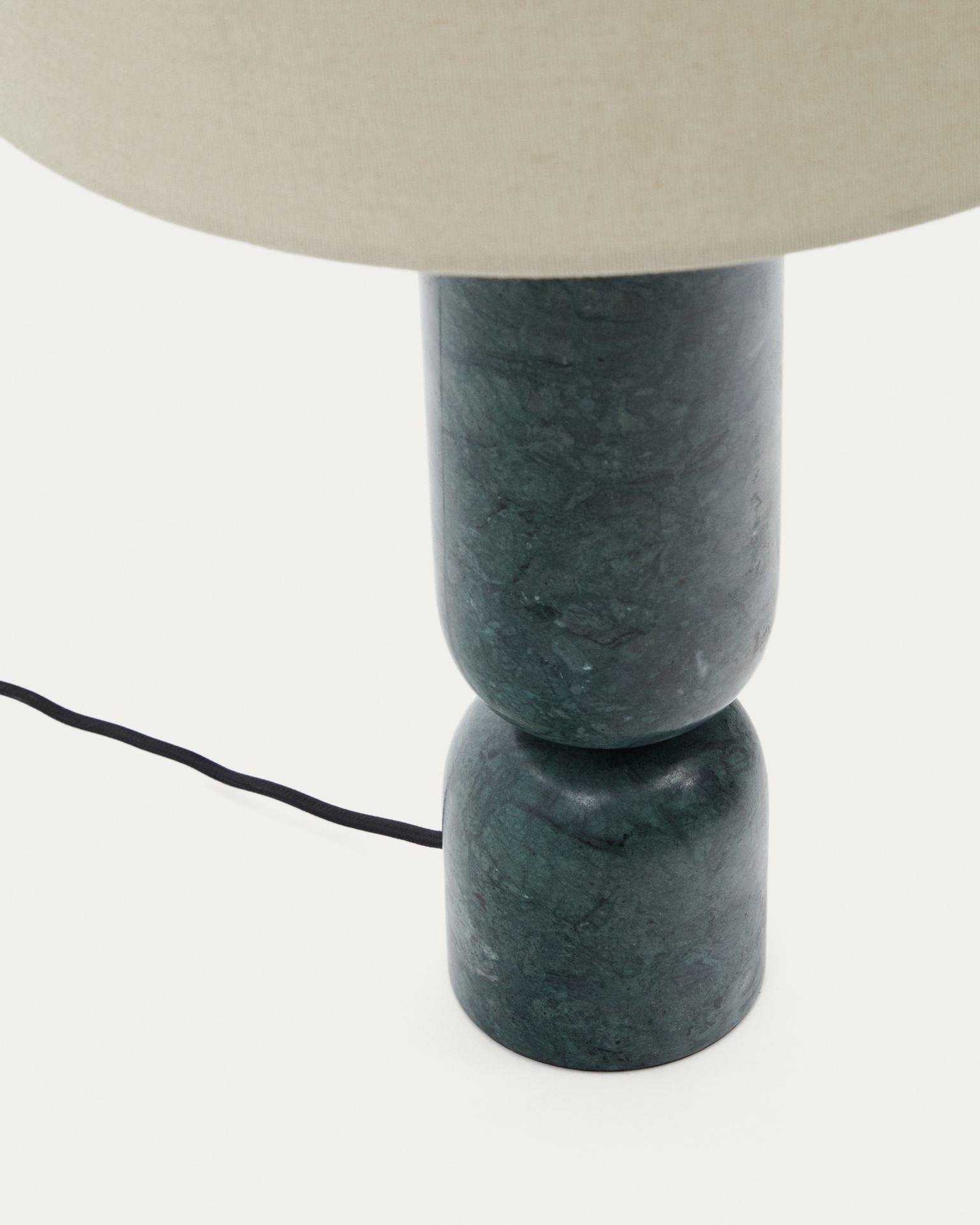 Vex table lamp in green marble with a grey linen shade