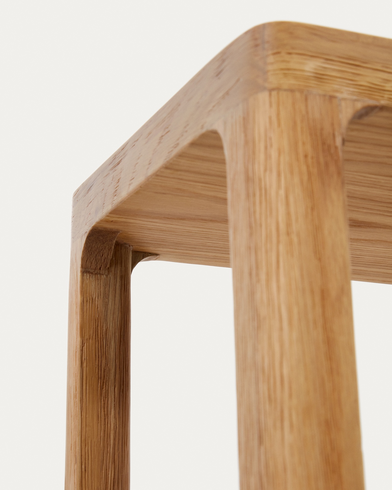 Maymai shelf with solid oak structure 90 x 193 cm