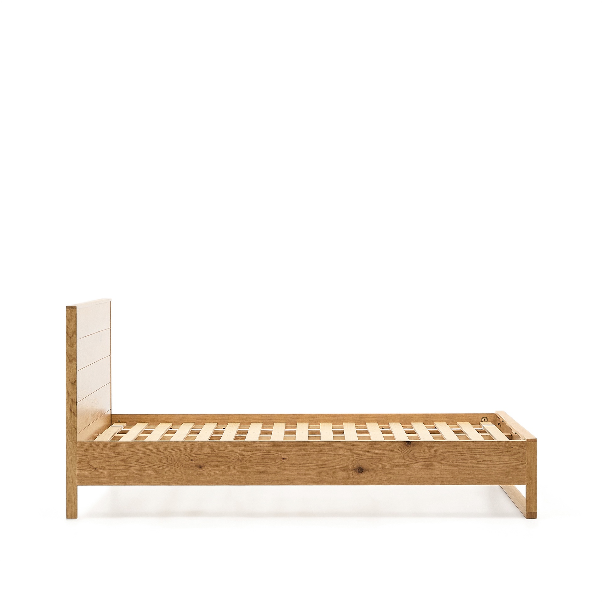 Alguema bed in oak veneer with natural finish for 90 x 190cm mattress