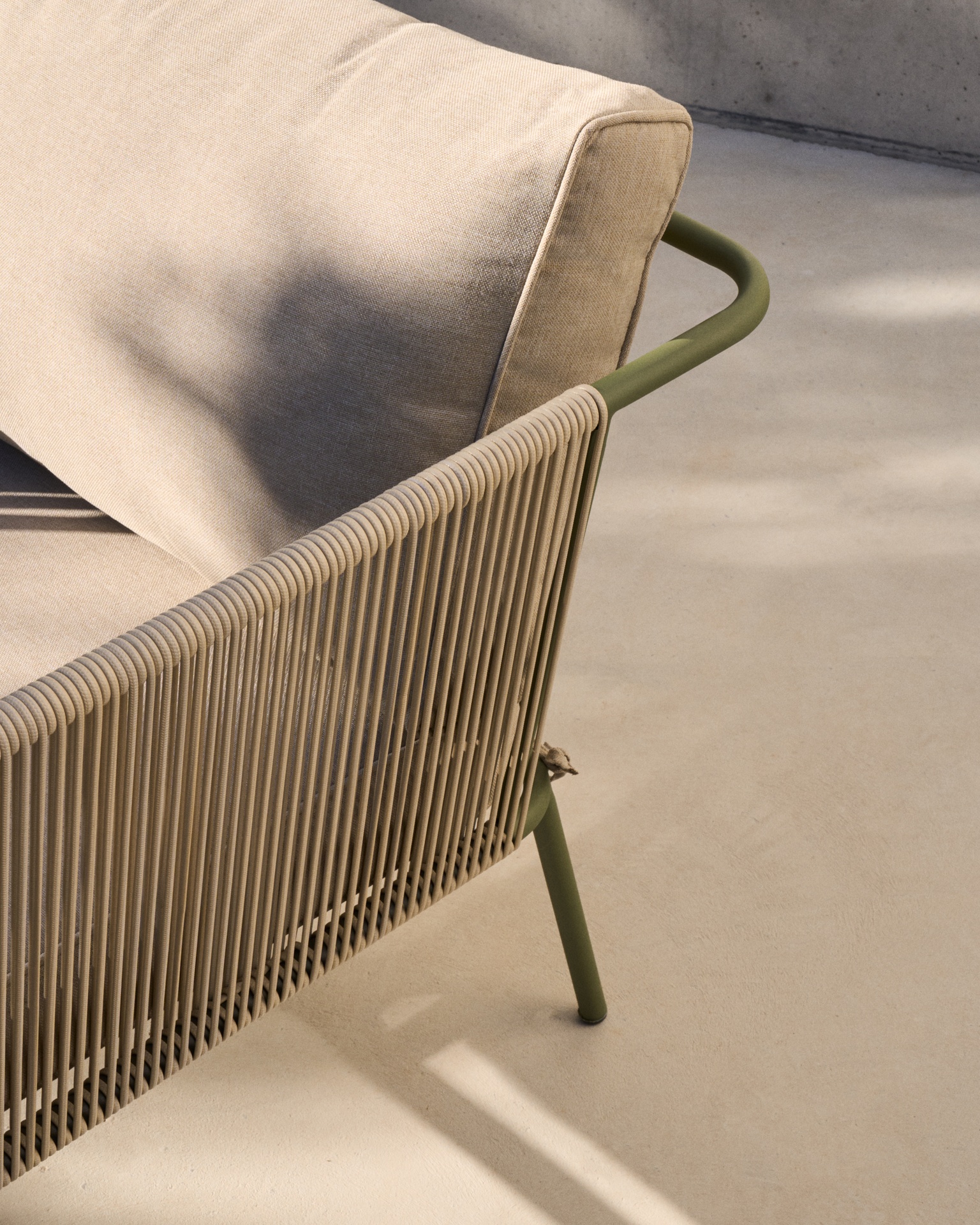 Zivia outdoor 2-seater sofa in ecru rope cord and green galvanised steel 178cm