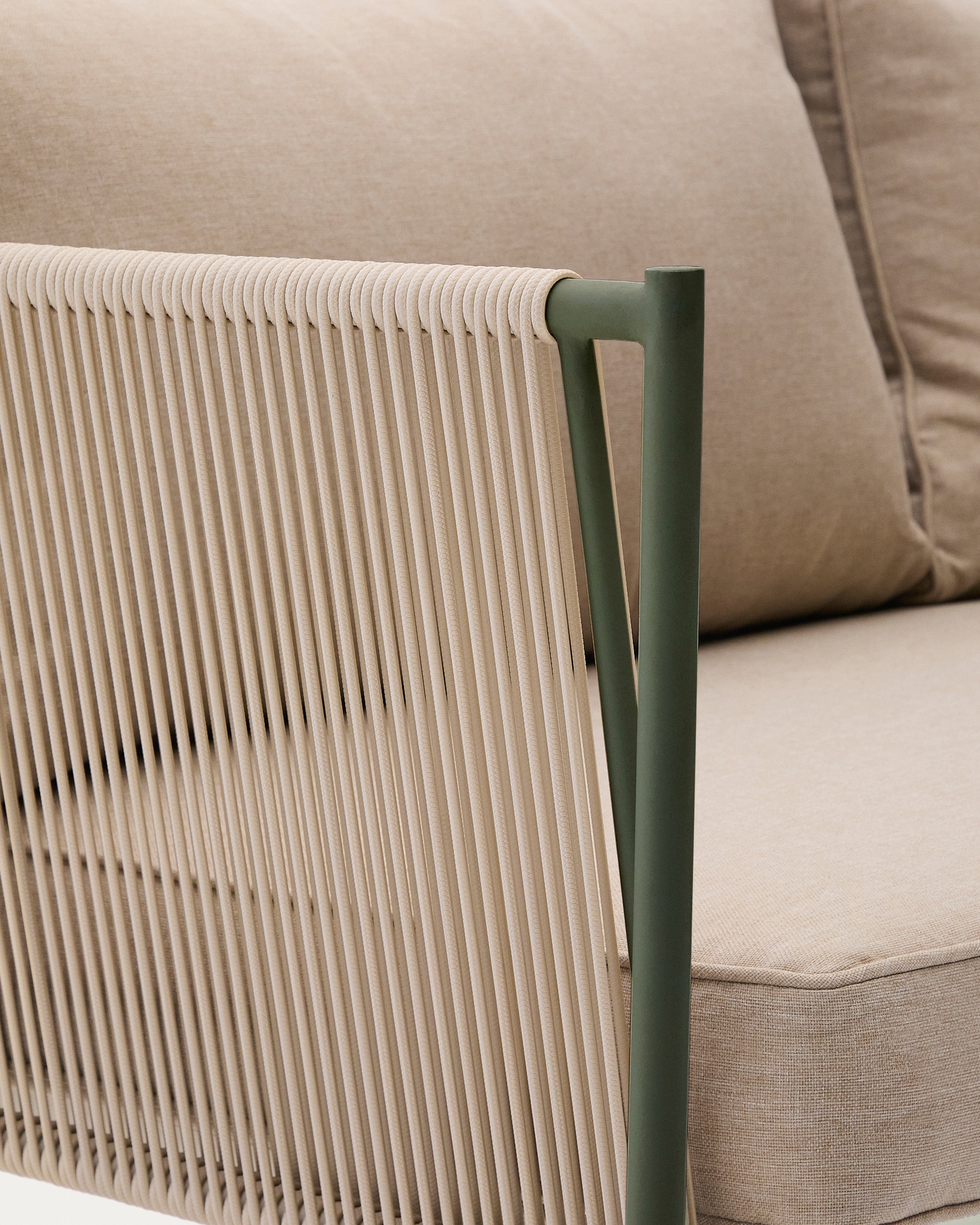 Zivia outdoor 2-seater sofa in ecru rope cord and green galvanised steel 178cm