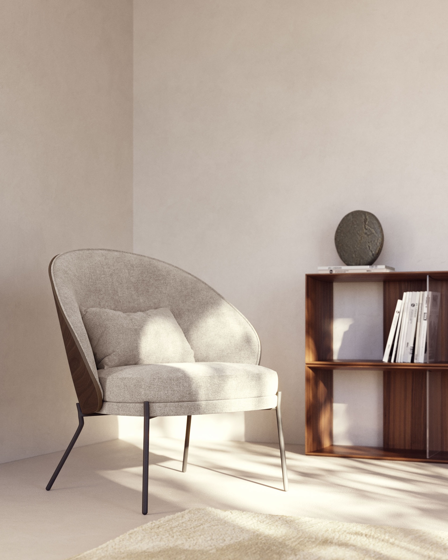 Eamy light brown armchair in an ash wood veneer with a walnut finish and black metal