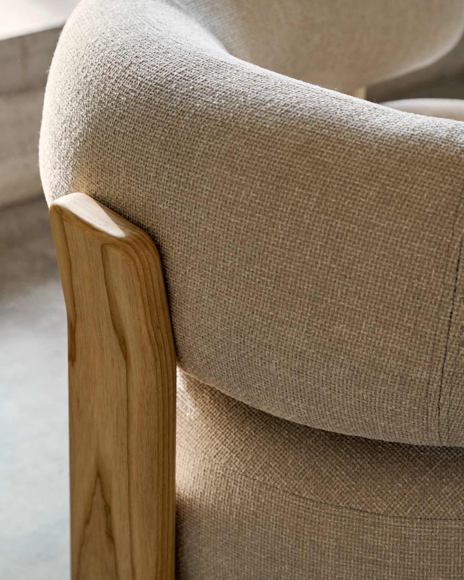Granite beige chenille armchair with solid ash wood legs in a natural finish FSC 100%
