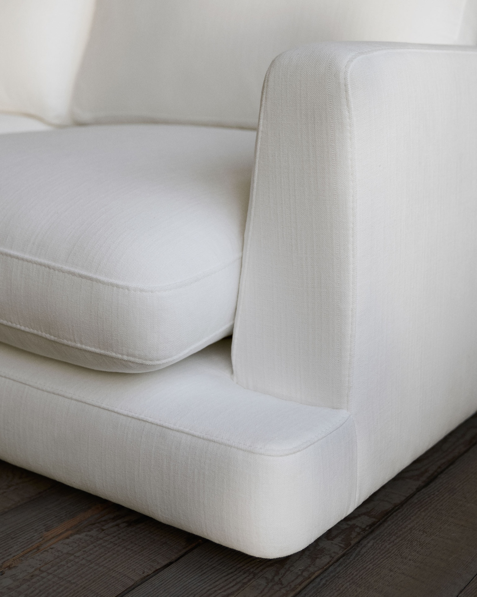 Gala 4 seater sofa with right side chaise longue in white, 300 cm