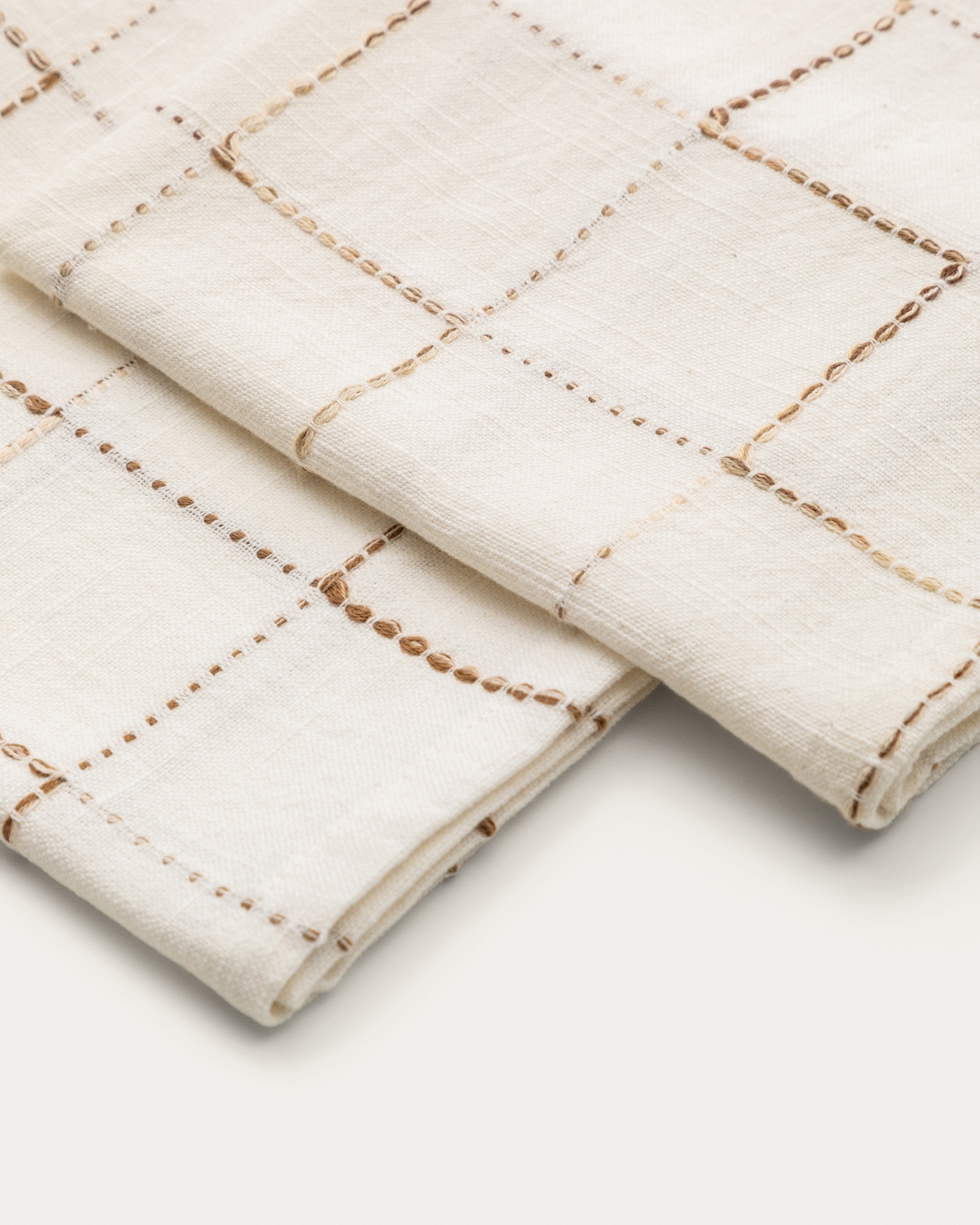 Ersen set of 2 white, 100% cotton napkins