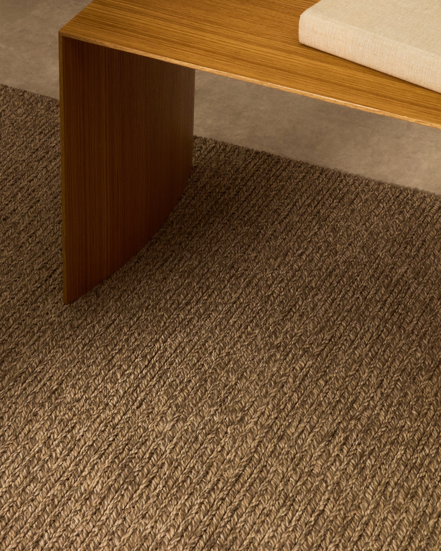 Galinda taupe rug made of synthetic fibres, 160 x 230 cm