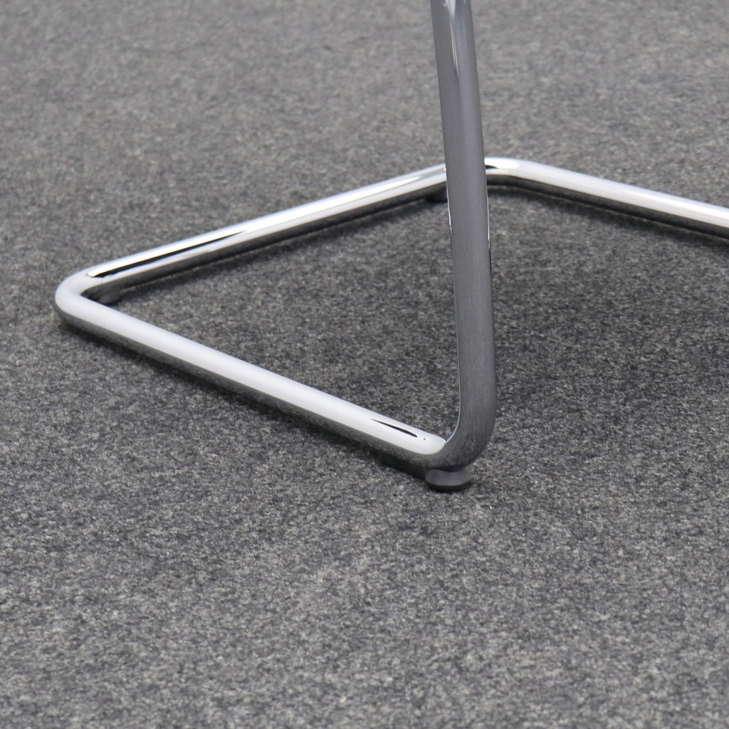 Freischwinger Vitra Visasoft