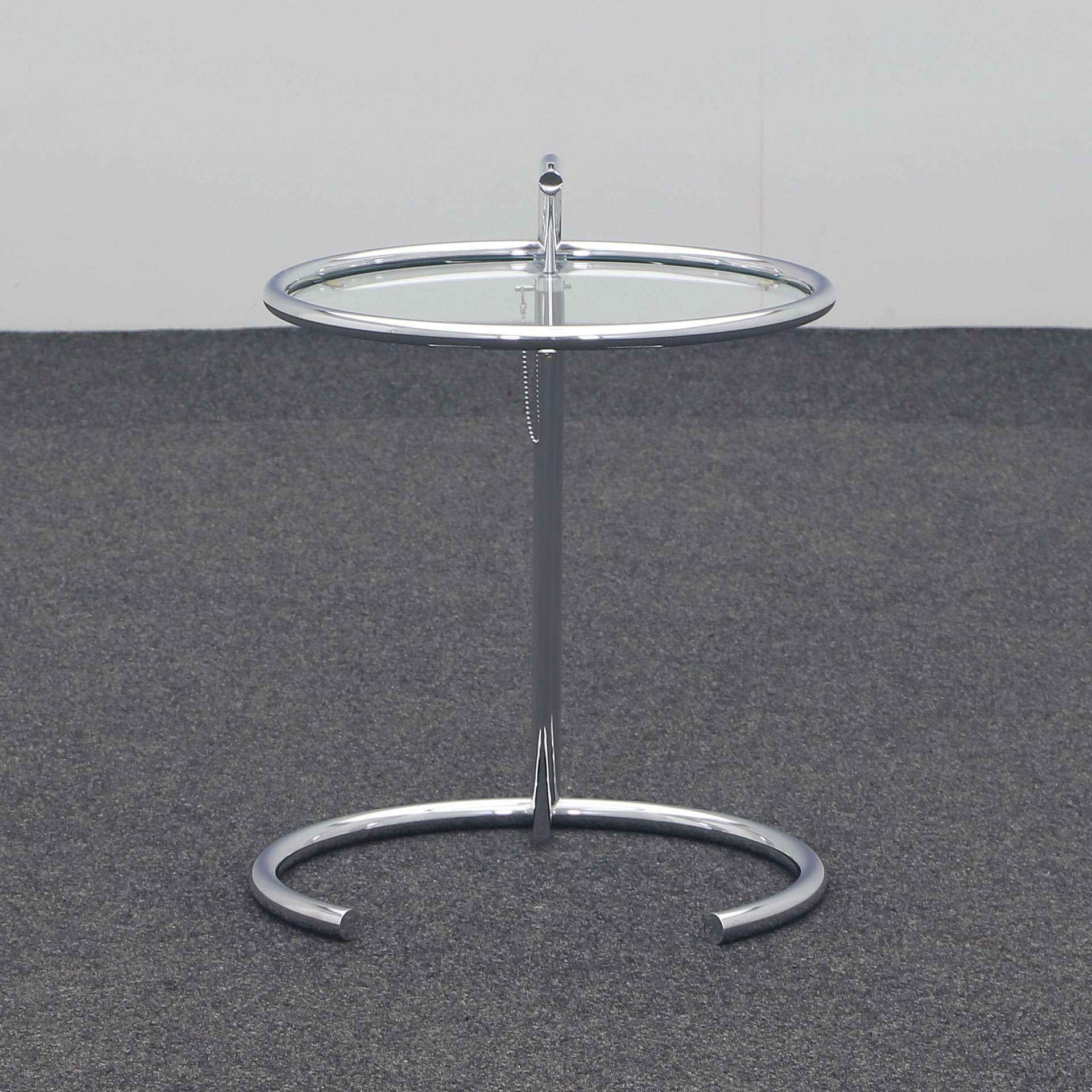 Eileen Gray Adjustable Table E 1027 Beistelltisch