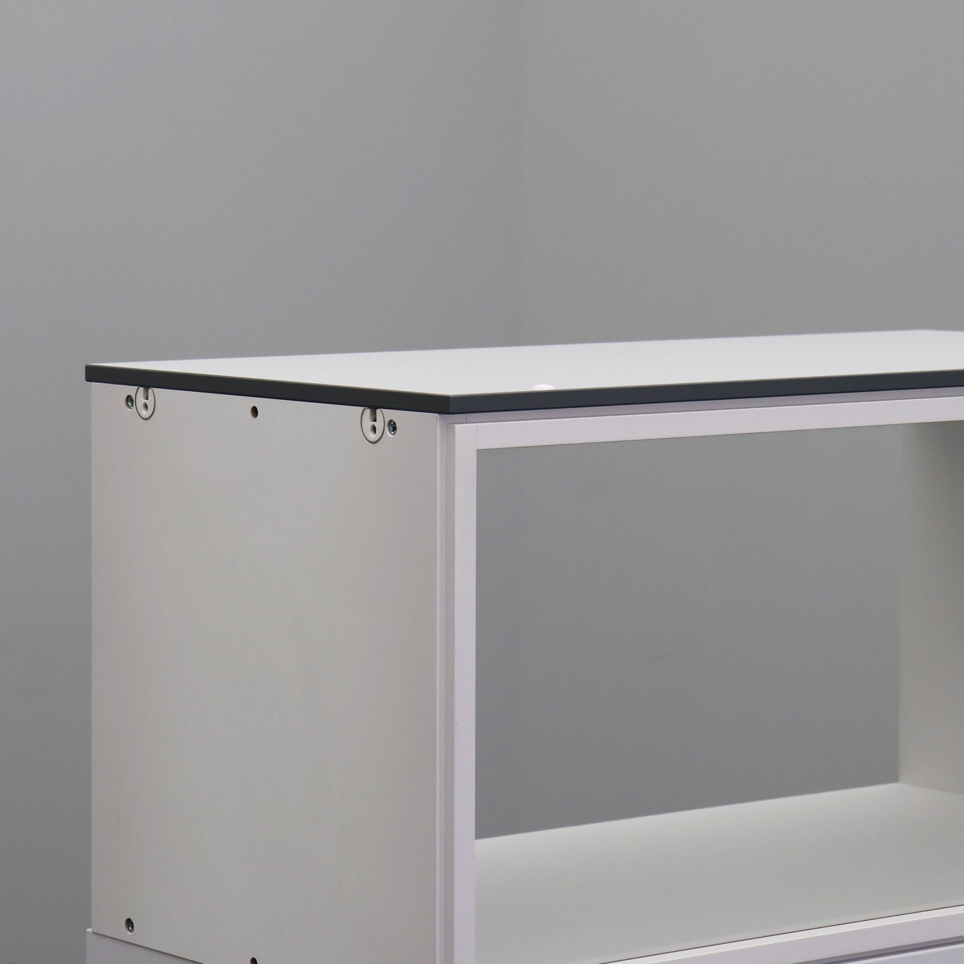Flügeltürschrank Lista LO Motion