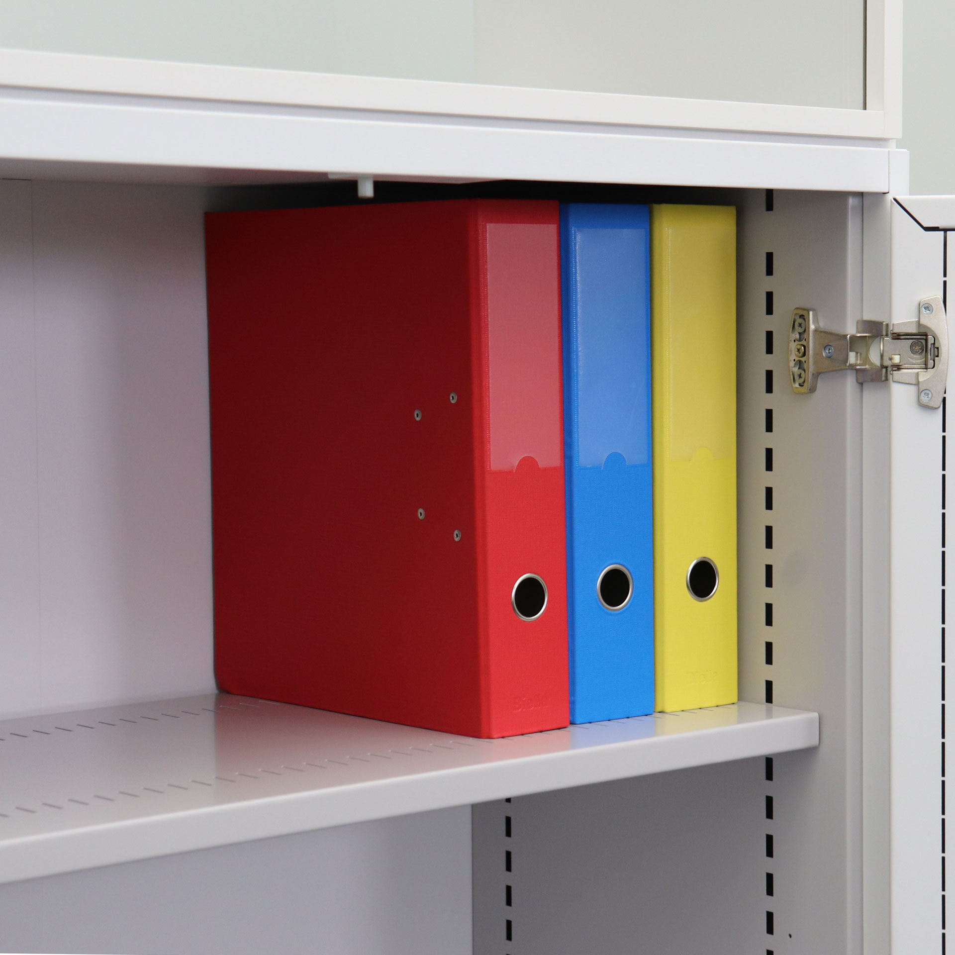 Flügeltürschrank Lista LO Motion