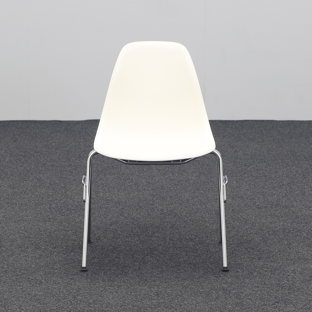  Vitra Eames Plasic Side Chair DSS