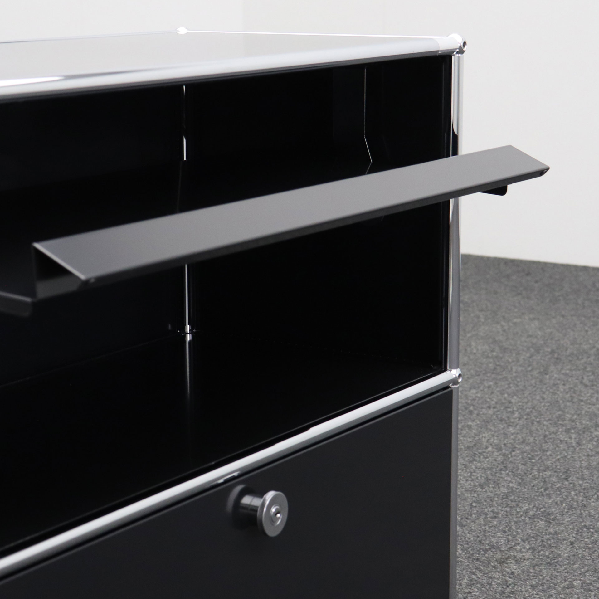 Modulschrank USM Haller