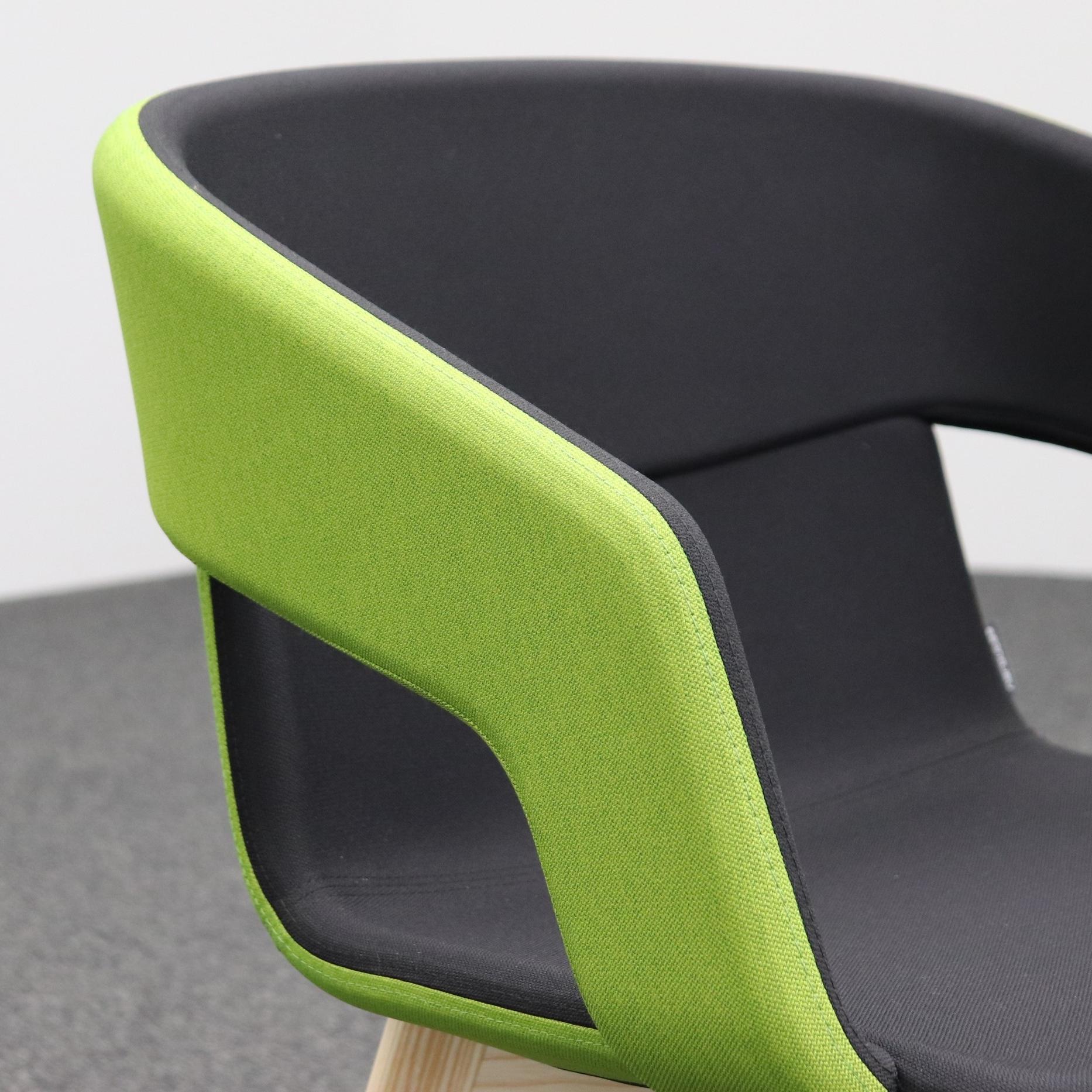 4-Fuss Stühle Narbutas Twist&Sit