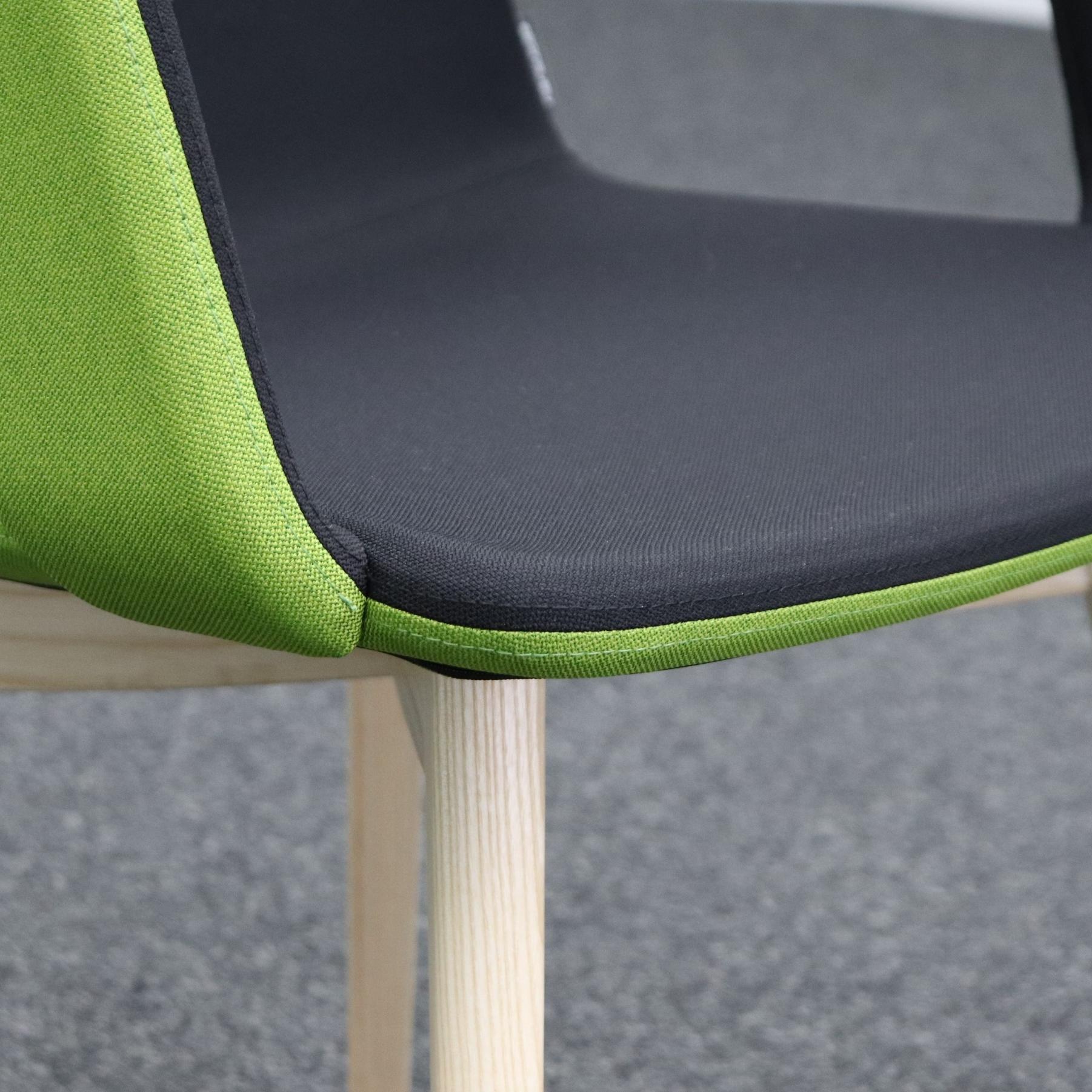 4-Fuss Stühle Narbutas Twist&Sit