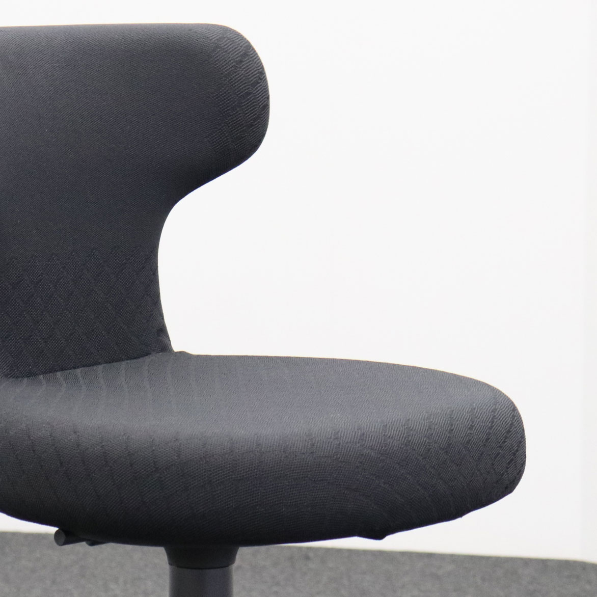 Drehstuhl Vitra Pivot