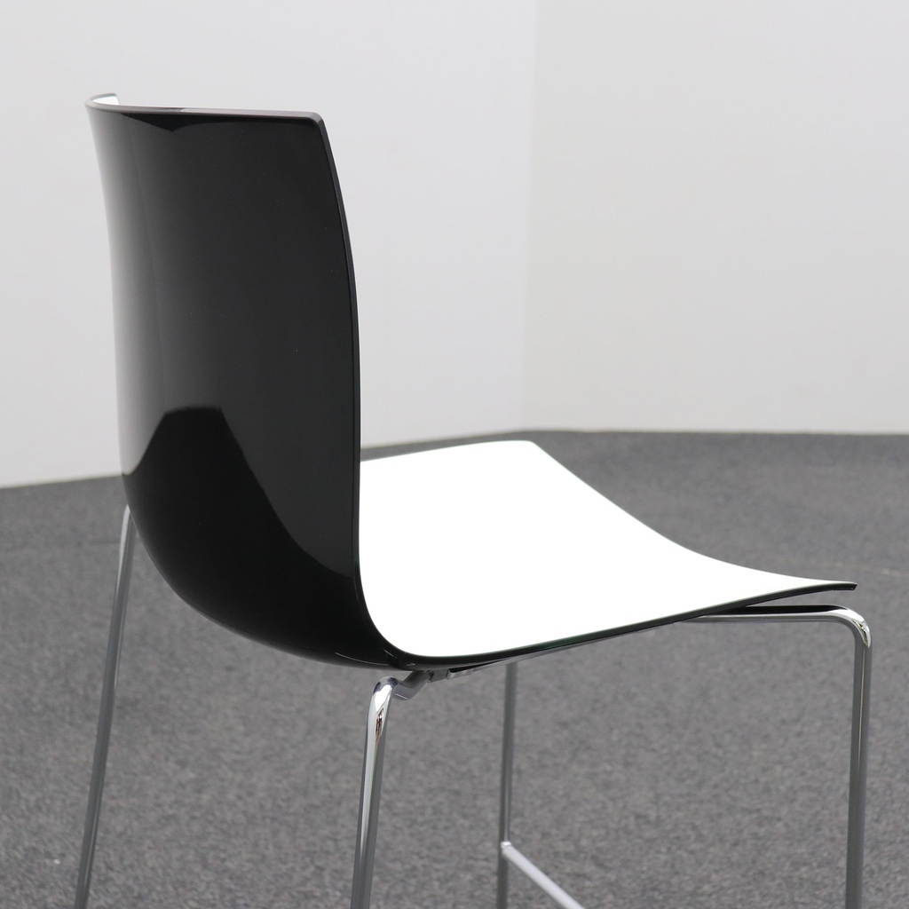 Bar Hocker Arper Catifa