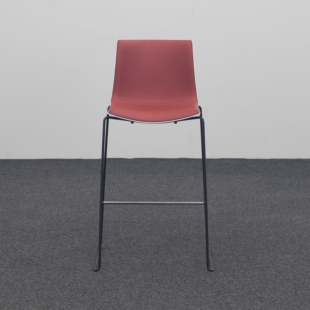 Bar Hocker Arper Catifa