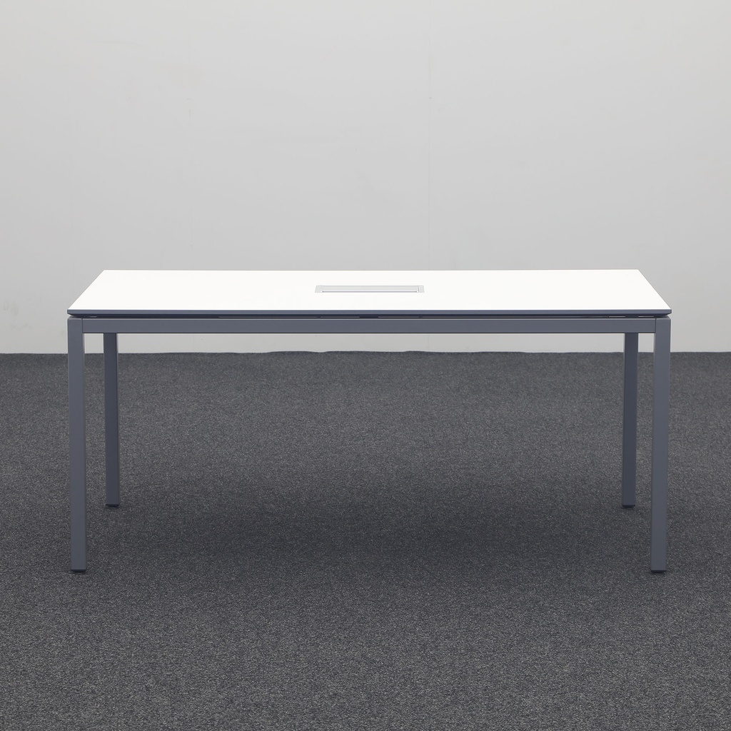Konferenztisch mit Steckleiste Lista LO Motion