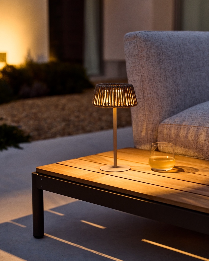Aldet outdoor solar table lamp in beige mottled rope cord with beige metal stand