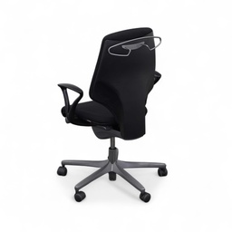 Bürostuhl Giroflex 64 mit Kleiderbügel