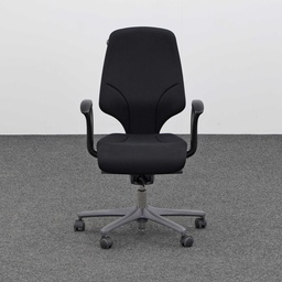Bürostuhl Giroflex 64 mit Kleiderbügel