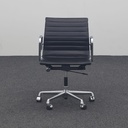 Vitra Aluminium Chair EA 117 Leder