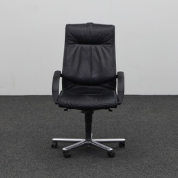 Leder Chefsessel mit Kleiderbügel Girsberger Trilax