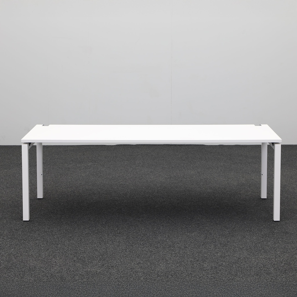 Schreibtisch Steelcase
