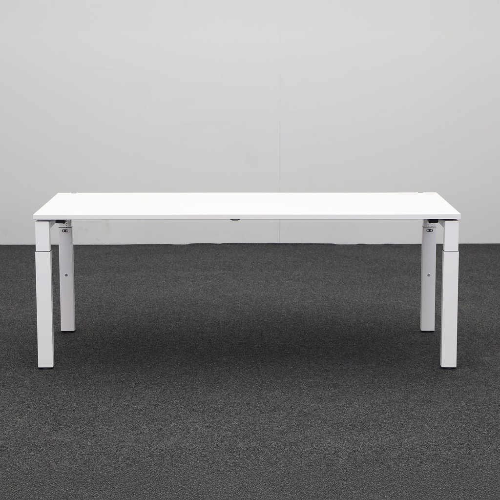 Schreibtisch höhenverstellbar / Stehtisch Steelcase