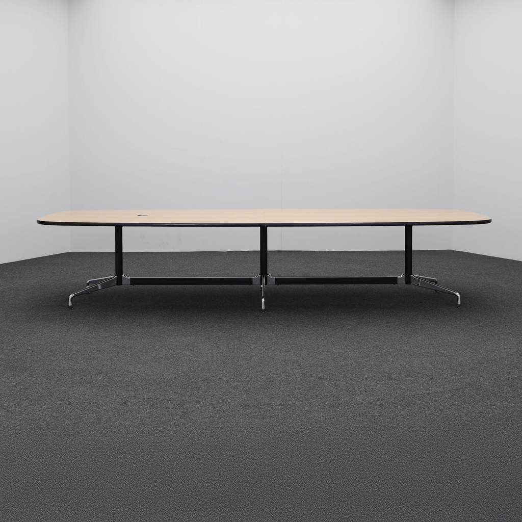Sitzungstisch Vitra Eames