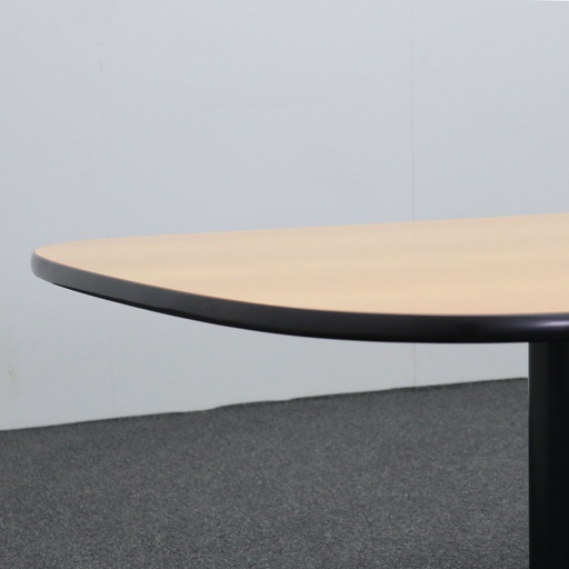 Sitzungstisch Vitra Eames