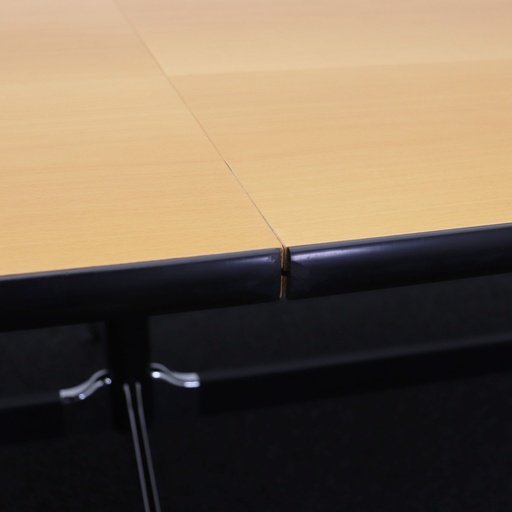 Sitzungstisch Vitra Eames