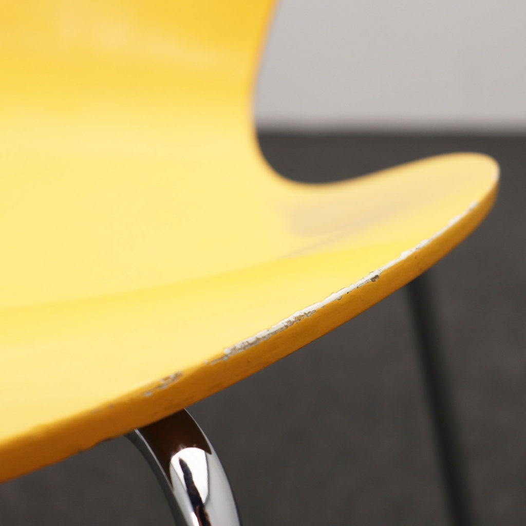 Fritz Hansen Serie 7 Stuhl