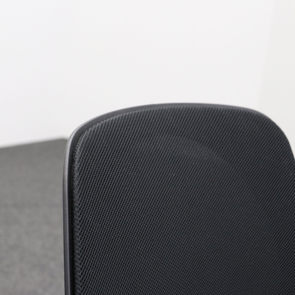 Freischwinger Konferenzstuhl Giroflex 353