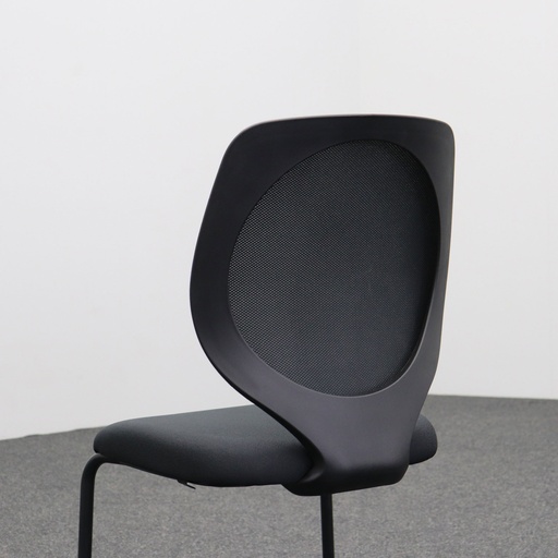 Freischwinger Konferenzstuhl Giroflex 353