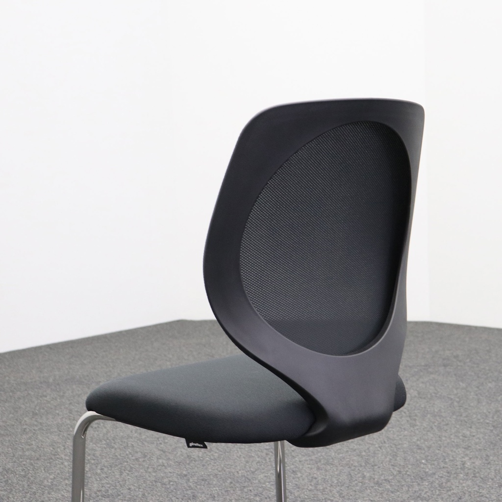 Freischwinger Konferenzstuhl Giroflex 353