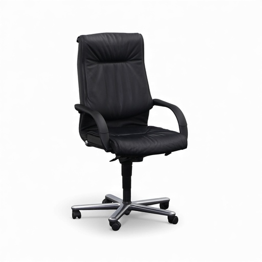 Fauteuil pivotant Trilax Girsberger, cuir et ergonomie