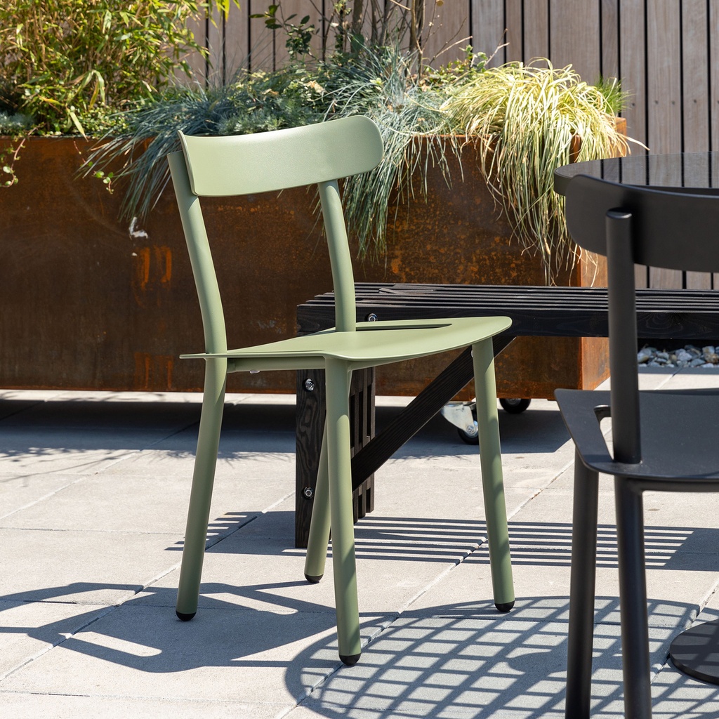 Outdoor Stuhl Zuiver Friday