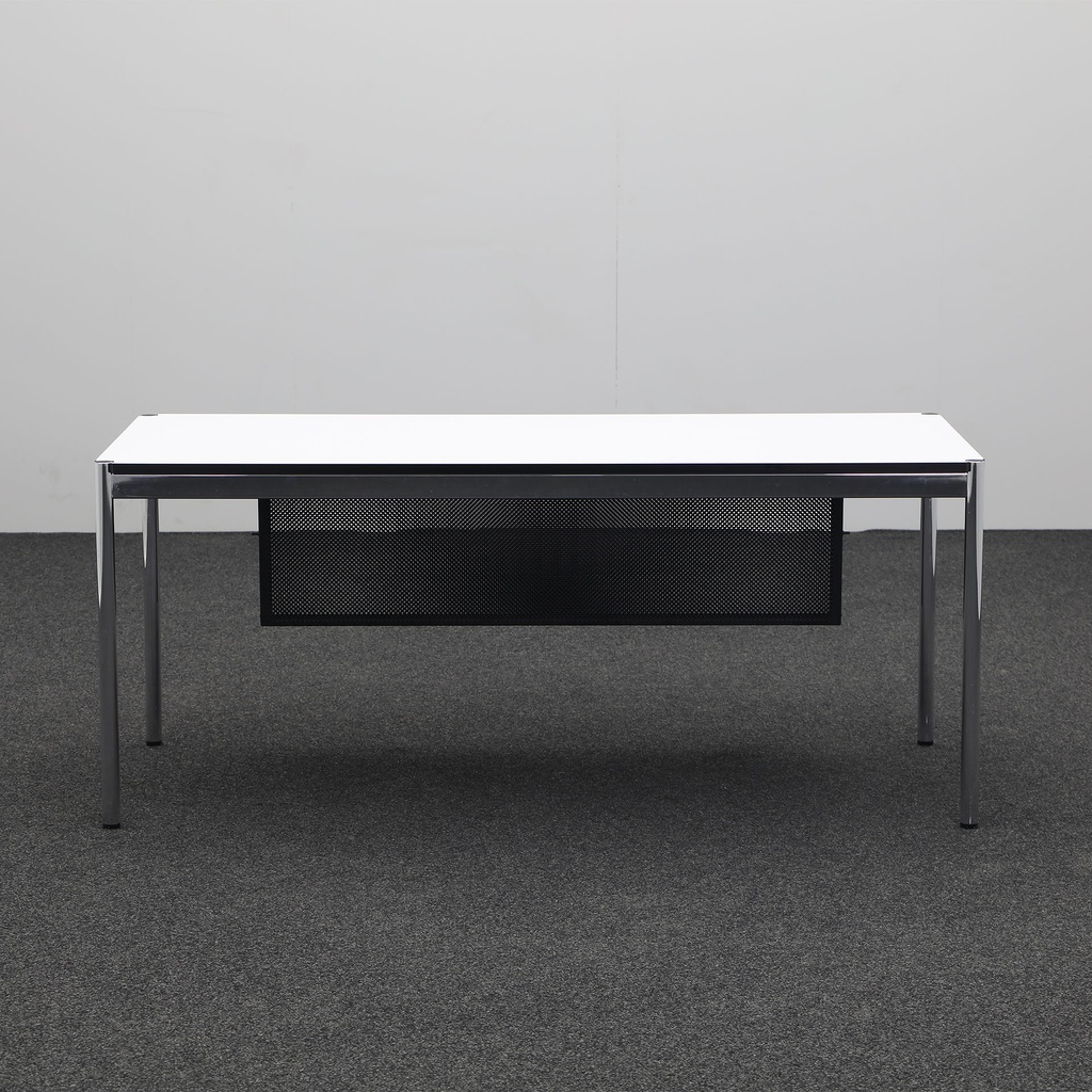 Design Schreibtisch USM Haller