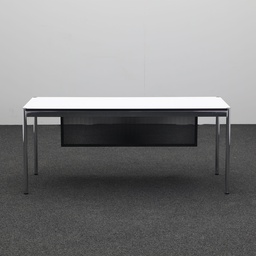 Design Schreibtisch USM Haller