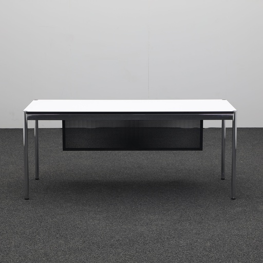 Design Schreibtisch USM Haller